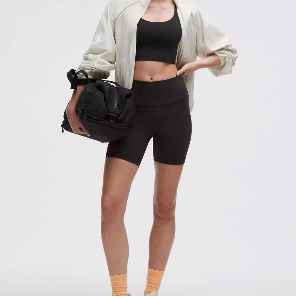Lululemon Wunder Train High-Rise Short 6"